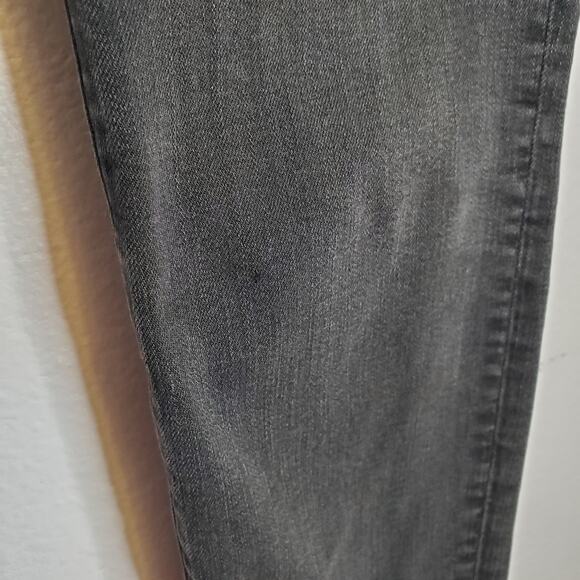 Madewell Curvy Roadtripper Skinny Jeans Washed Black Size 26 Classic Basic - Picture 11 of 16
